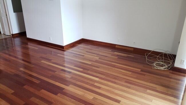 Photo - 5505 Seminary Rd