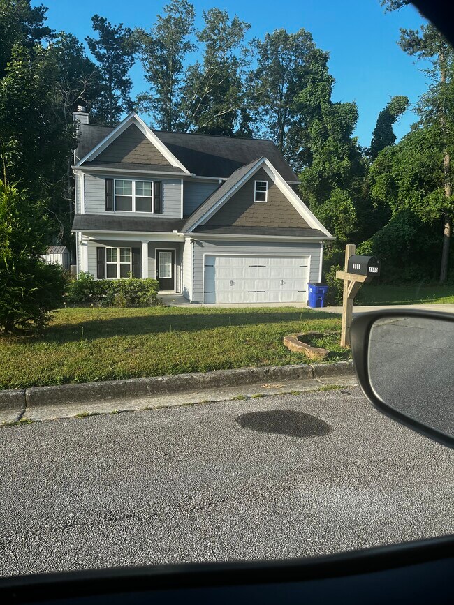 Photo - 1950 Crescent Moon Dr NE