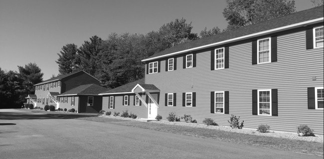 Vista exterior - 28 Quaboag St Unidad 12