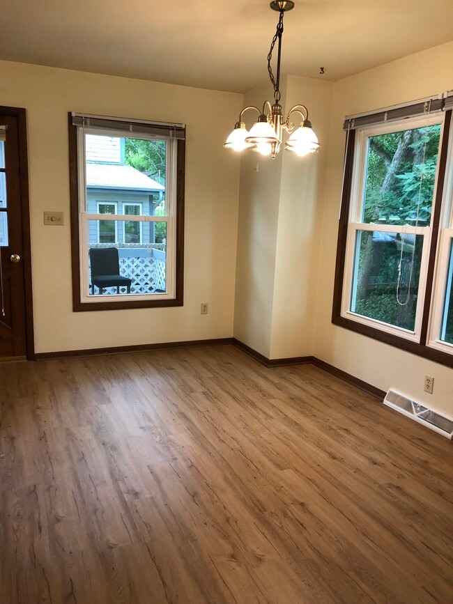 Photo - 1042 S Imperial Dr
