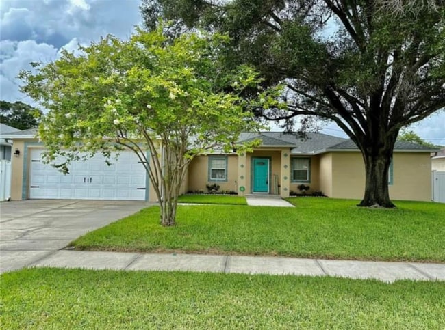 Building Photo - 6011 82nd Terrace N Rental
