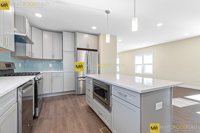 Photo - 232 Fulton St Unit 232