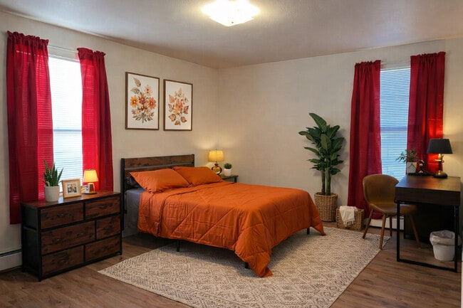 Photo - 2876 Patterson Rd