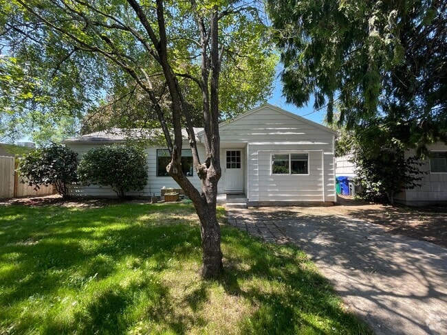 Building Photo - Charming S. Tabor 2 Bed + Bonus Room, 2 Ba... Rental