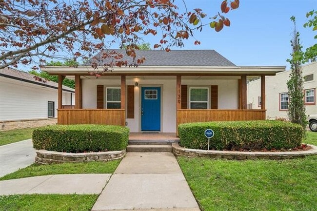 Building Photo - Gorgeous updated and modern open layout