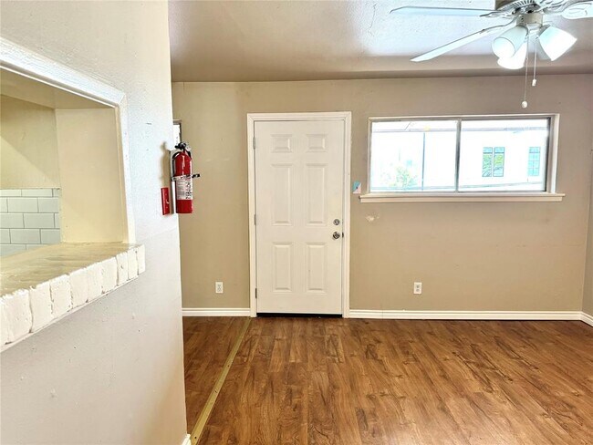 Photo - 1755 Colquitt St Unit 4