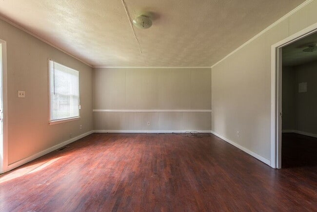 Photo - "Charming 2-Bed Condo Retreat in Lincolnton – Cozy 975 Sq. Ft. Haven!"