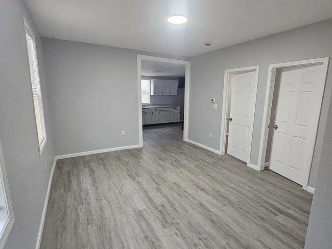 Photo - 2901 Wade Ave Unidad 2