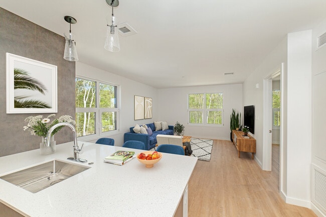 Photo - Walnut Knoll Apartments