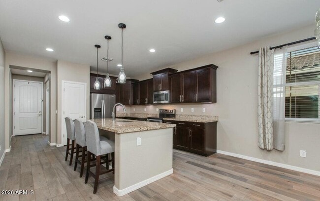 Photo - 287 N Jesse St