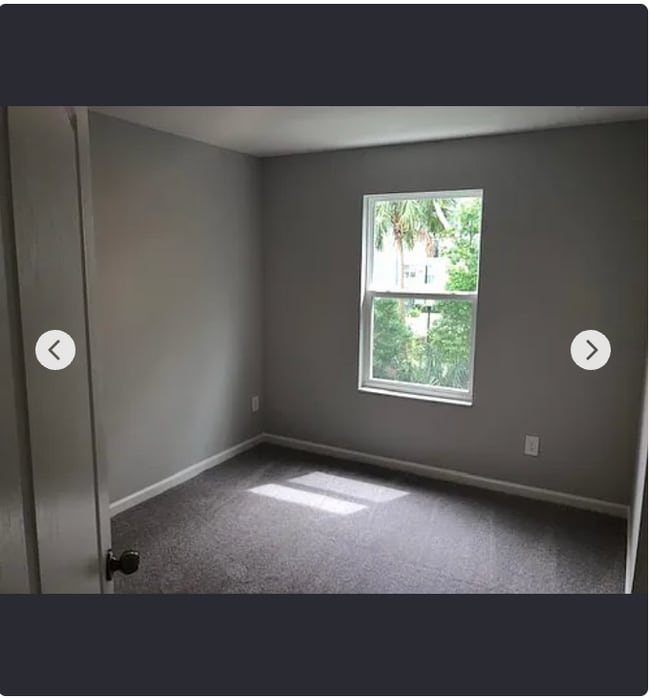 Photo - 327 Cape Honeysuckle Pl