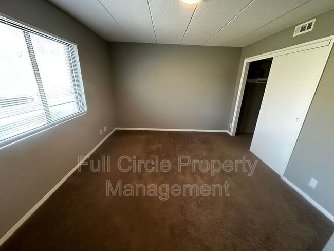 Photo - 1648 N 56th St