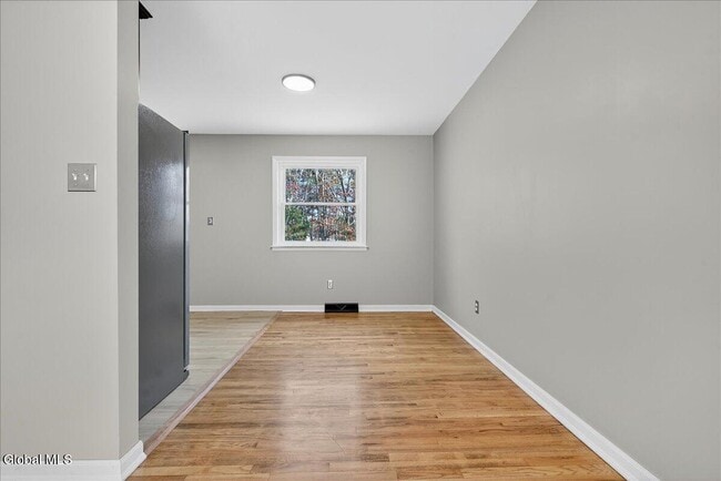 Photo - 12 Kristan Dr