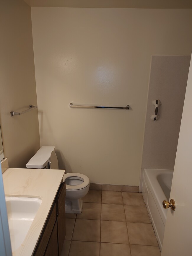 Photo - 71 W Santa Ana Ave Unidad Santa Ana Apartment