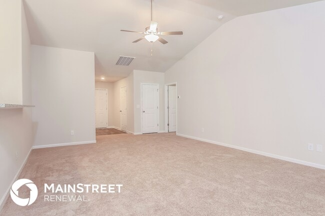 Photo - 220 Rustling Way