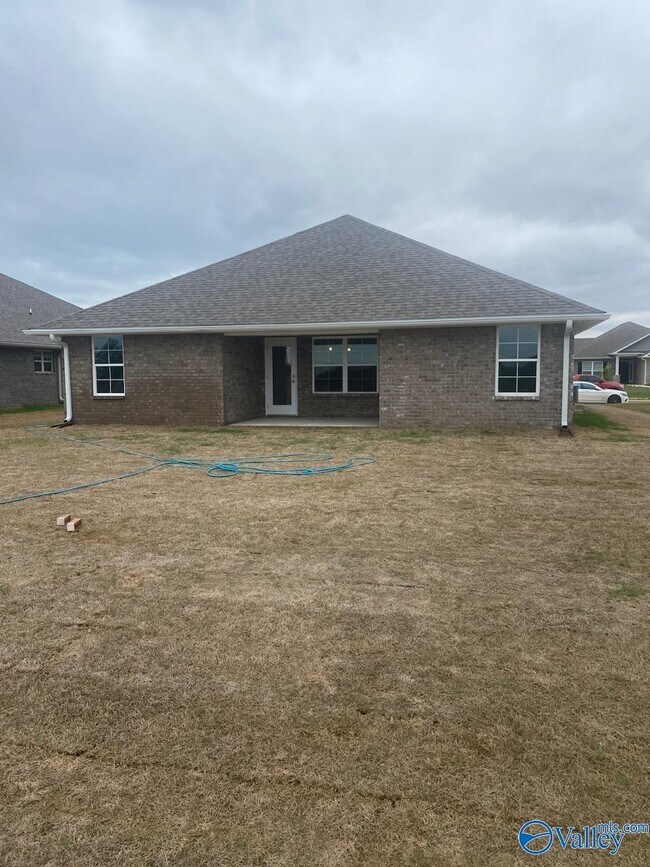 213 Alonzo Toney Dr