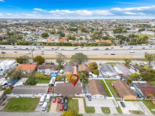 Photo - 310 SW 76th Ct Unidad 1