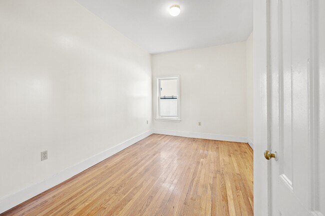 Photo - 10 Richardson St Unit 2