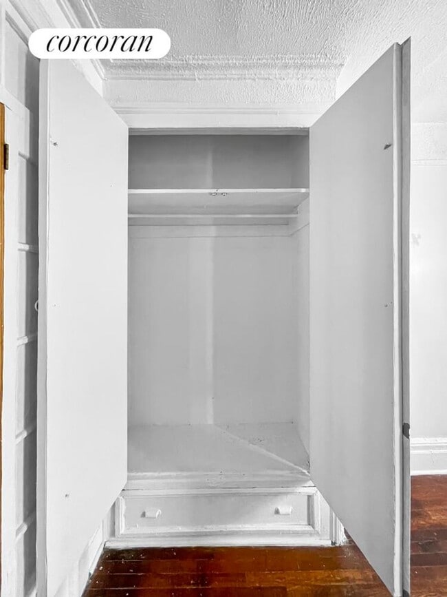 Photo - 1726 Amsterdam Ave