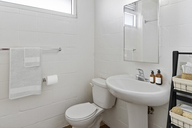 Photo - 1475 Linapuni St Unit #1475