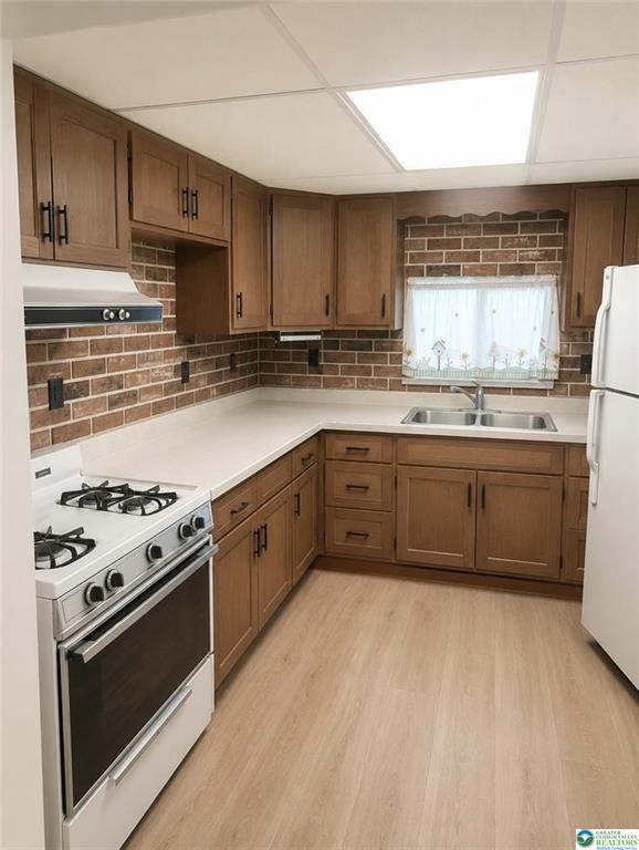 Photo - 229 N Peach St