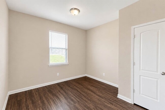 1602 Kim Loan Dr