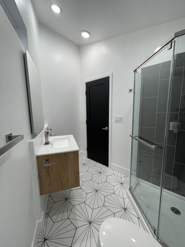 Photo - 448 Satinwood Way