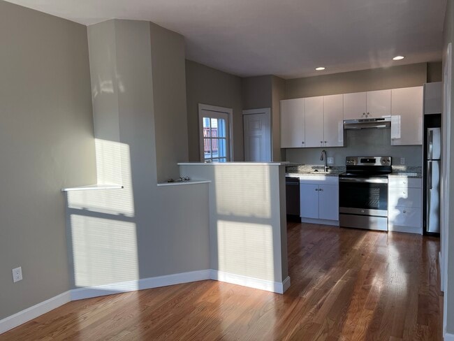 Photo - 1084 Dorchester Ave Unit 2