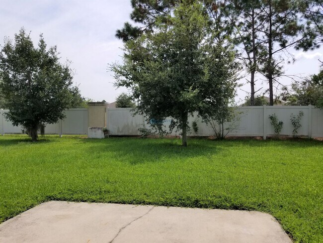 Photo - Welcome to this charming 3-bedroom home located in the sought-after Esprit community of St. Cloud.