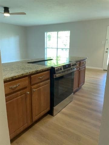 Photo - 713 Leading Ln