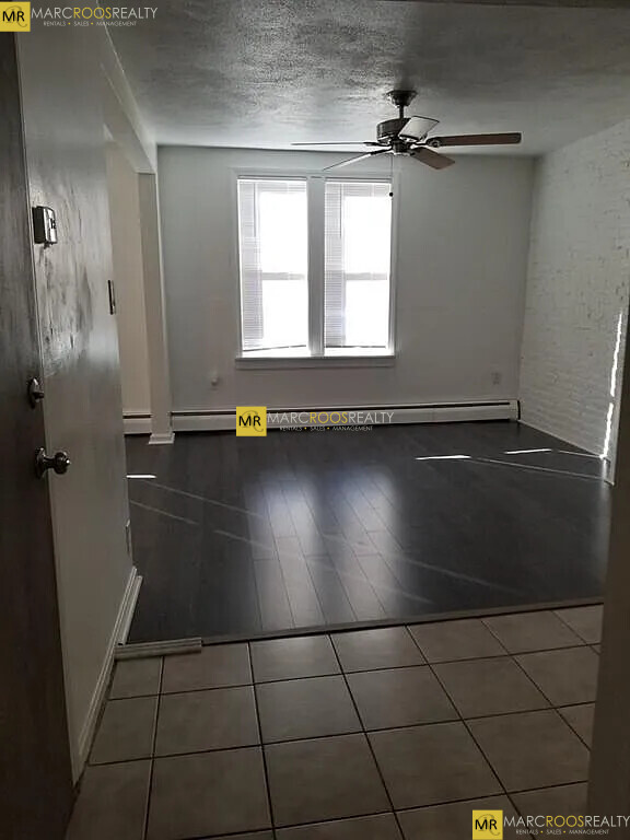 Photo - 8 Greenwich St Condo Unit 3