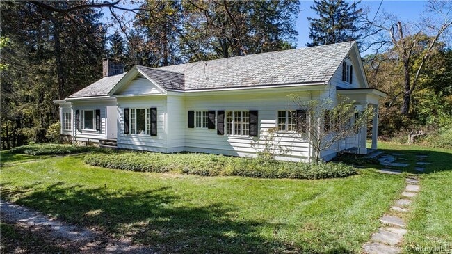 Photo - 21 Tinker Town Rd