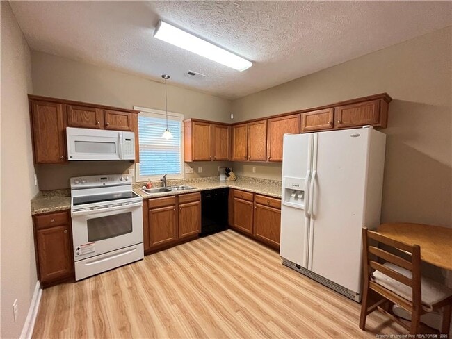 Photo - 1324 Jordan St