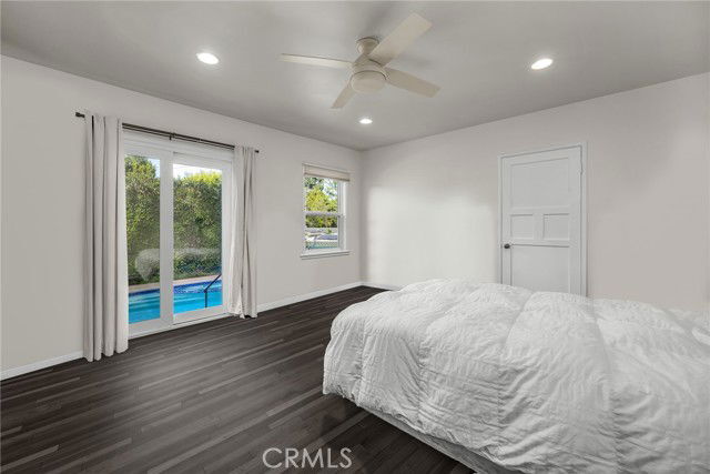 Photo - 3721 Lankershim Blvd