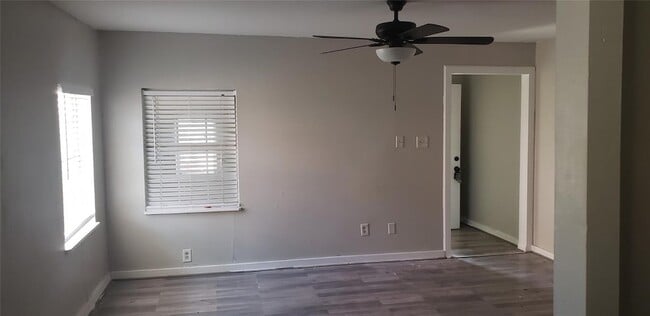 Photo - 912 Jennetta St