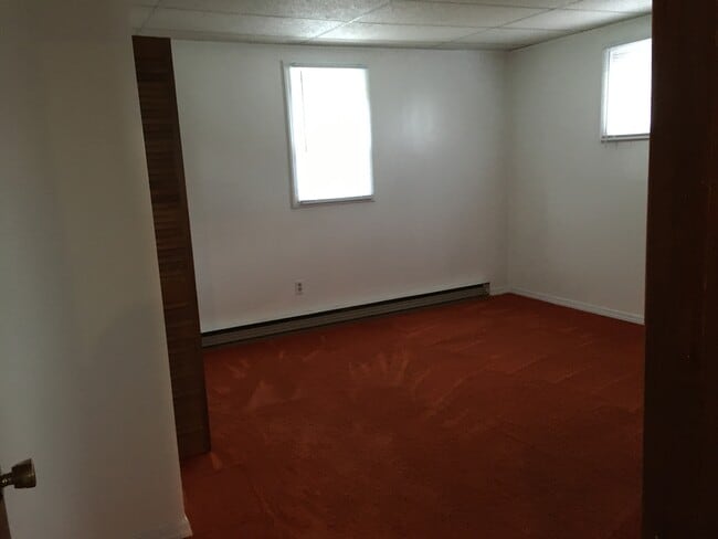 Bedroom 2 - 1901 Woodland Rd Unit 2nd floor