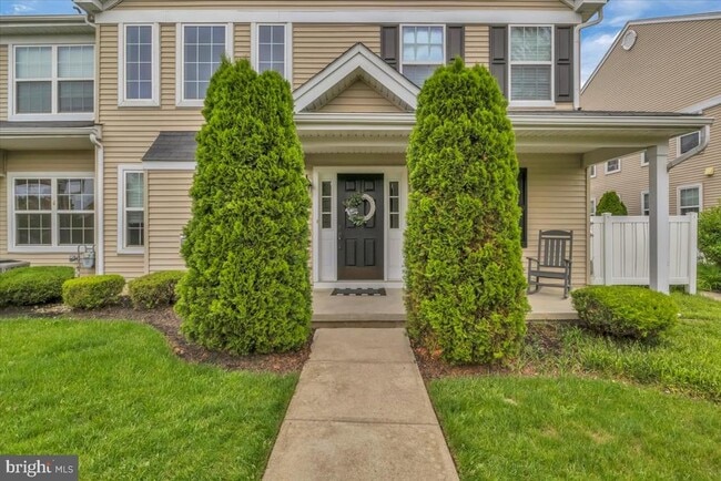 Photo - 507 Lexington Mews Townhome