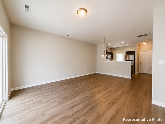 Photo - 40 S Prospect Dr