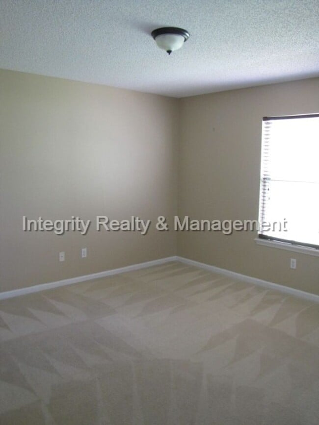 Photo - 3 bed - 2 bath in Middleburg, FL