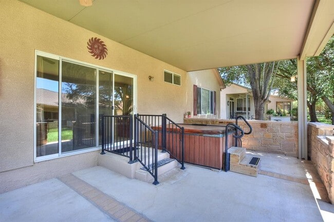 Photo - 508 Texas Dr