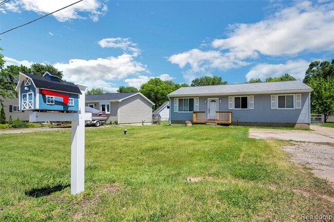 Photo - 9551 Kress Rd