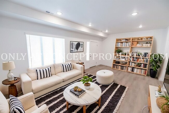 Sienna Village Townhomes