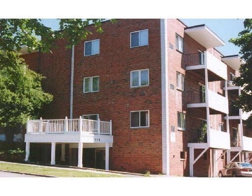 Building Photo - 114 Nahant St Unit 14