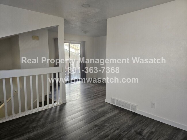 Photo - Check out this Beautiful 4 bedroom 2 Bathroom Home in West Valley Ut!!