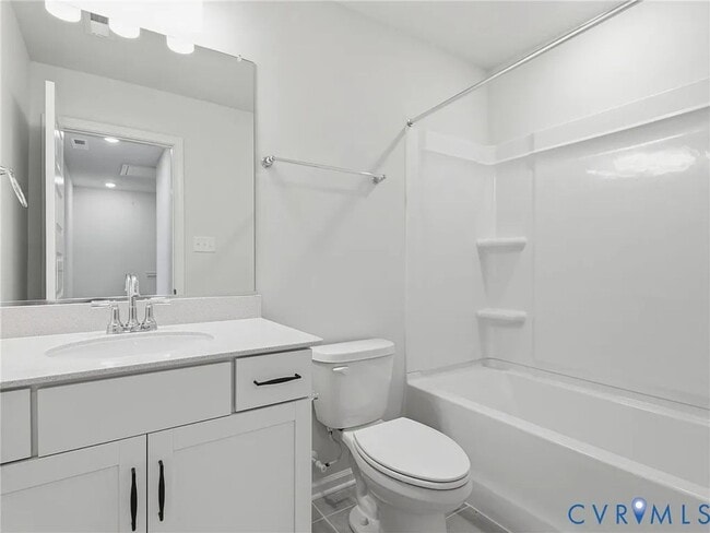 Building Photo - 13813 Riverlight Dr