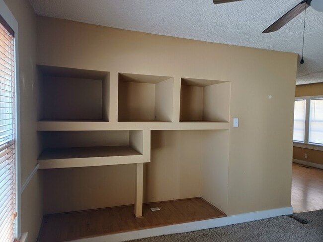 Photo - Cute 2 bedroom, 1 bathroom home on Southeast side