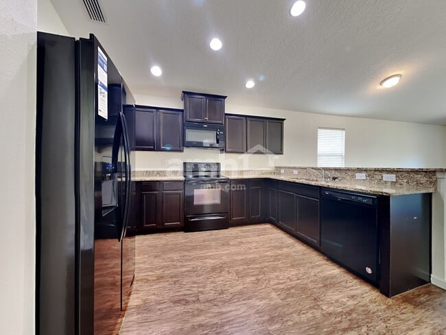 Photo - 3325 Bradley Creek Pky