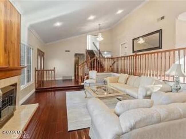 Photo - Beautiful 5-Bedroom Home in Westlake Village