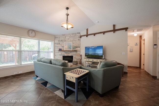 Photo - 13544 Crashaw Rd