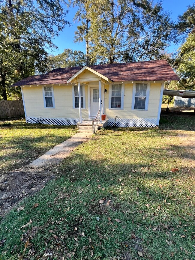 Photo - 402 Old Richton Rd